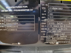 MOTOR, ELECTRIC TYPE, 7-1/2 HORSEPOWER, 230/460VAC 3 PHASE 60HZ ELEC RATING, 3520 RPM, 213T/215T FRAME, 8.6 AMPS, TEFC ENCLOSURE, CONTINUOUS DUTY, 1.15 SERVICE FACTOR, 1-3/8" DIAMETER SHAFT. CLASS "F" INSULATION, NEMA DESIGN "B", LOCKED ROTOR CODE "H", WITH 25 WATT, 460VAC SPACE HEATERS P/N 404667-9C. PART # ECP3769T WITH 404667-9C HTR. (W-44) LOADING & HANDLING FEE $15-